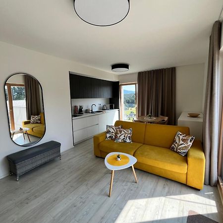 Hillside Y34 Apartment โดลนีคูบีน ภายนอก รูปภาพ